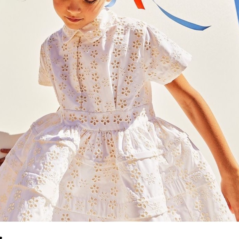Stunning Girls eyelet Mimisol Dress. Size 9.
